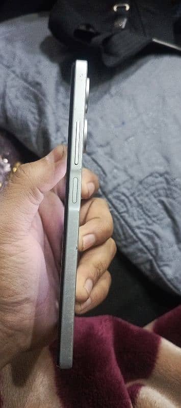 selling my Infinix hot 30 2