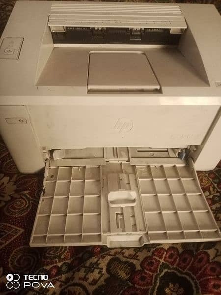 Hp laserJet pro M102a 3