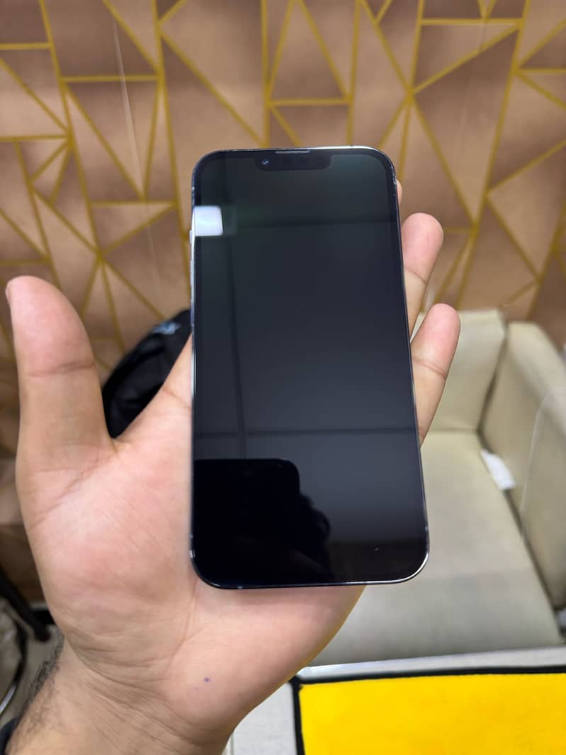 iPhone 13 Pro 128gb dual Pta approved 3