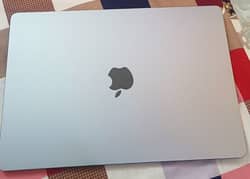 MacBook