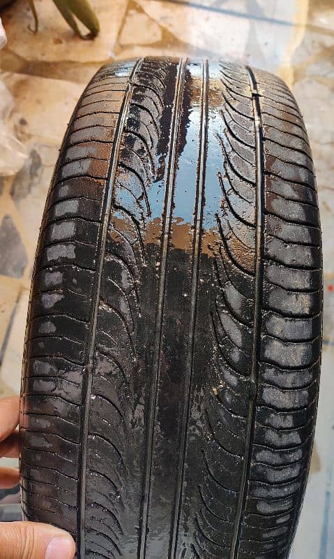 Tires BG Trakoplus 185/60 R15 4