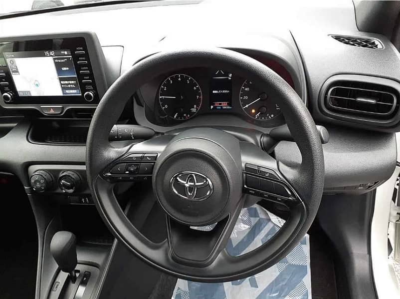 Toyota Yaris 2022 X-Push Start 4