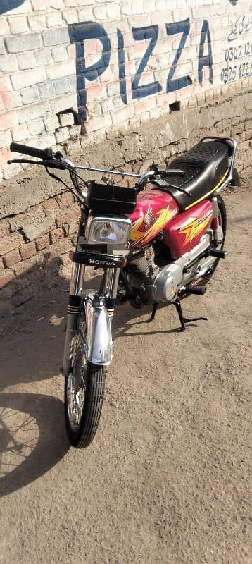 Honda 125cc 8