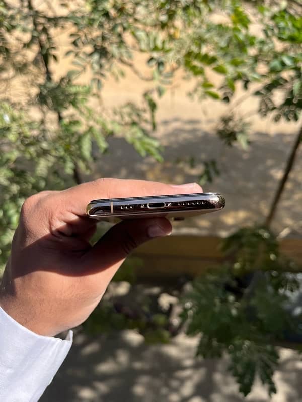 iphone xs approve 3