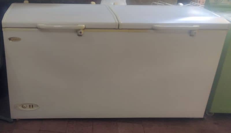 Waves Freezer for sale 4