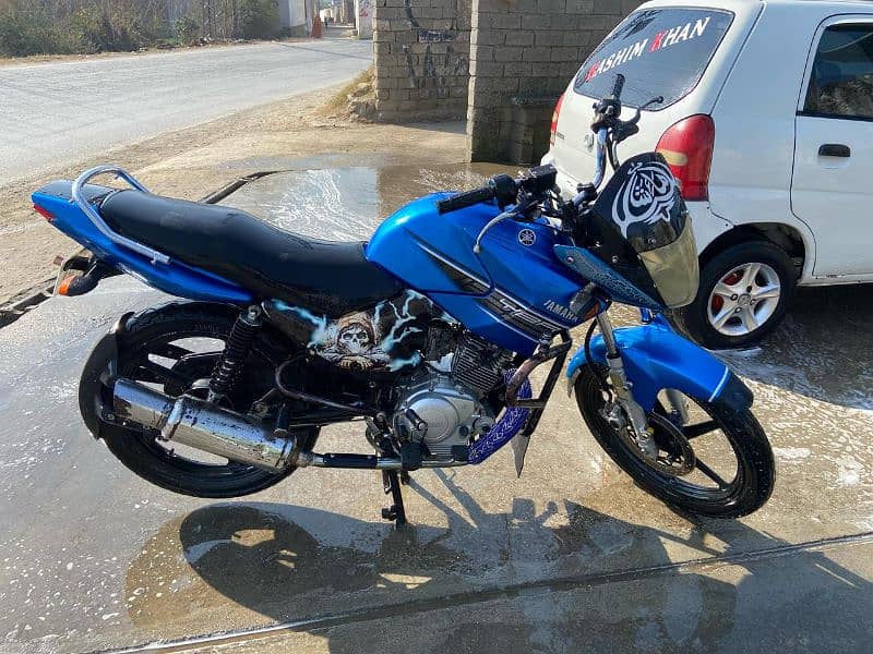 Yamaha  YBR 125 ( Model  2015)  Total Genuine 1