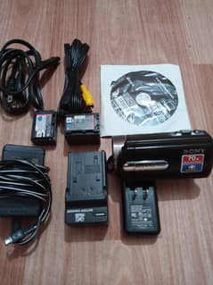 Sony Handycam DCR-SX22 all OK working condition