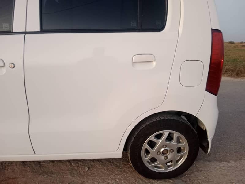 Suzuki Wagon R 2018 6