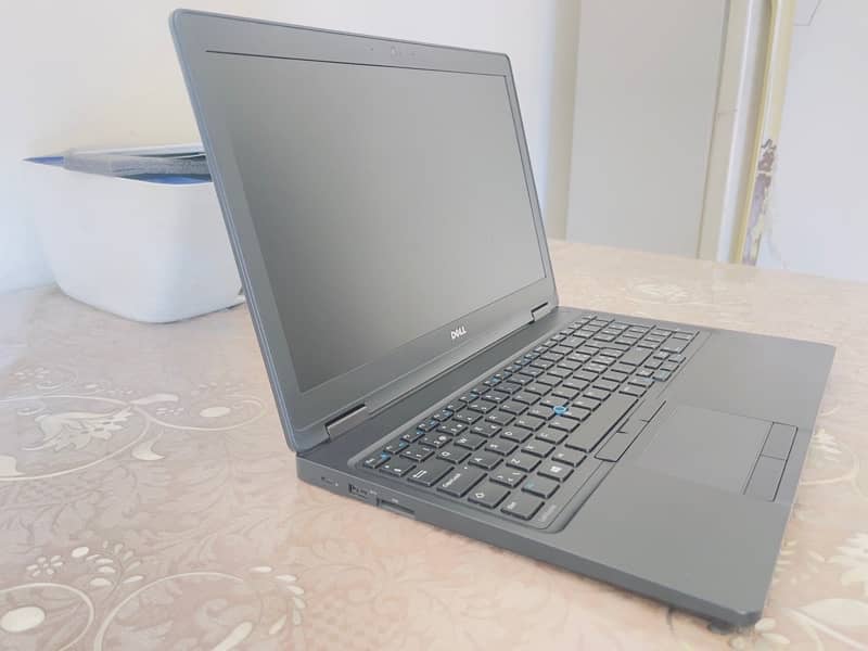 Dell Laptop core i7 7th Gen 2