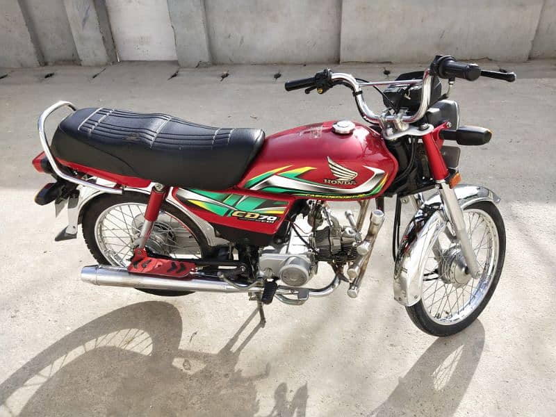 CD 70 Honda 4