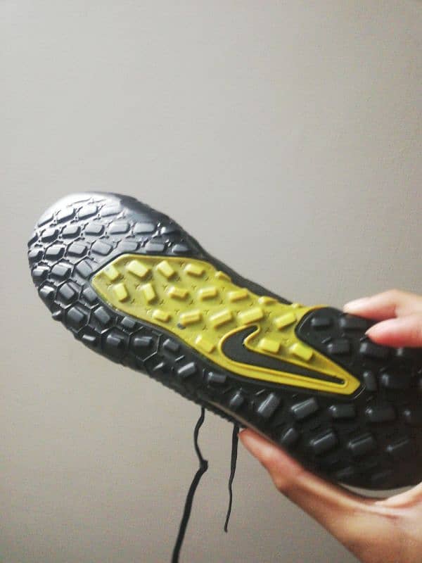 nike phantom gt grippers 5