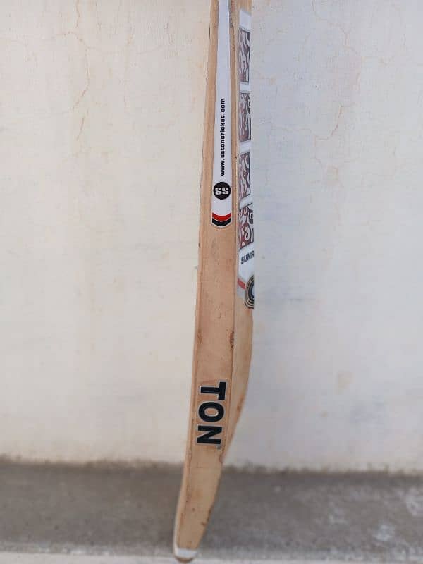 Hard ball Bat best condition | Free dalevery 2