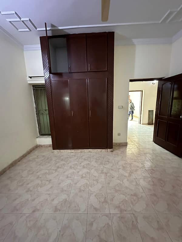 BRAND NEW UPPER PORTION FOR RENT LOCATION DAD KHAN COLONY COLONY 4