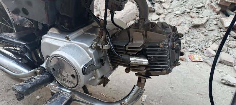 Honda cd 70 Rs. 108000 2