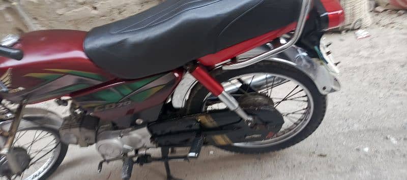 Honda cd 70 Rs. 108000 5