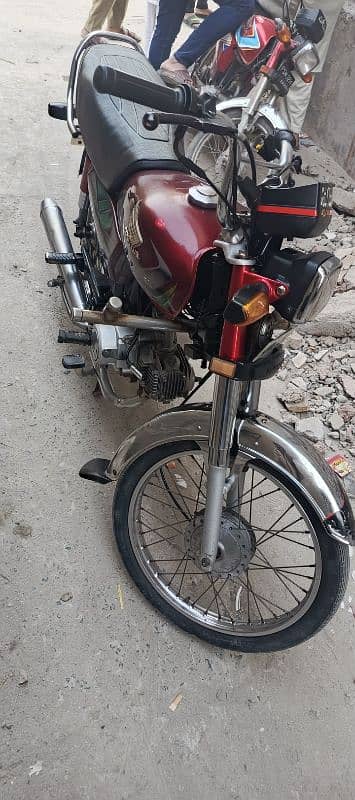 Honda cd 70 Rs. 108000 10