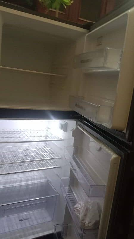 Haier Refrigerator For Sale in Good Condition 0