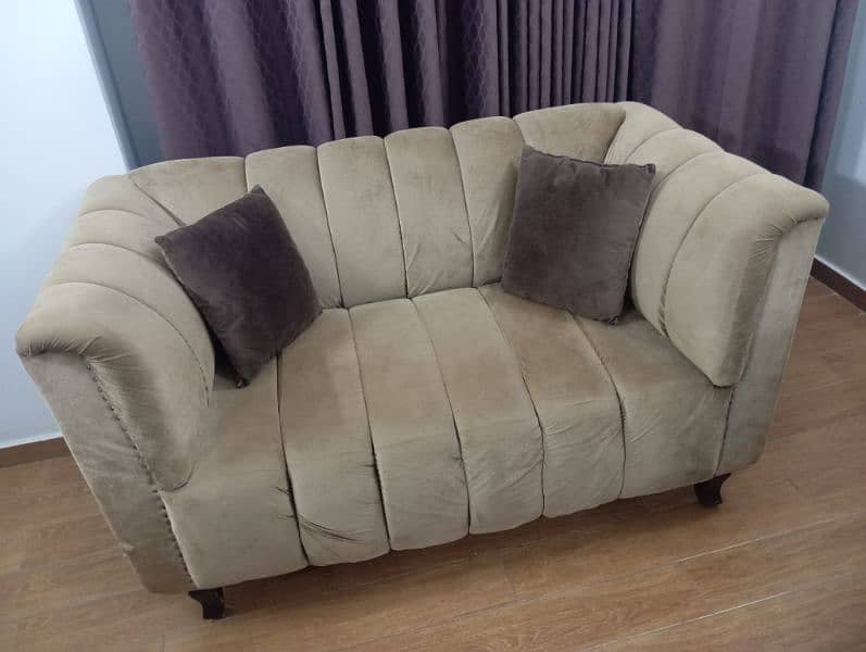 7 seater caramel brown sofa set 4