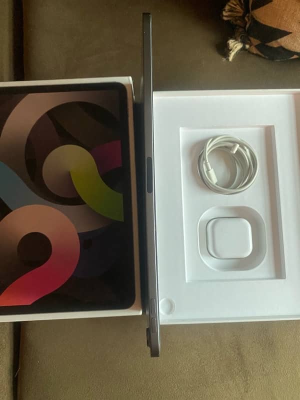 ipad air 4 complete box for sale 3