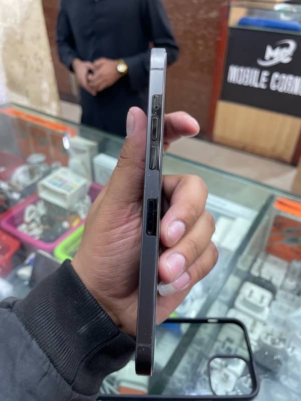 Iphone 12 pro max Factory unlock 2