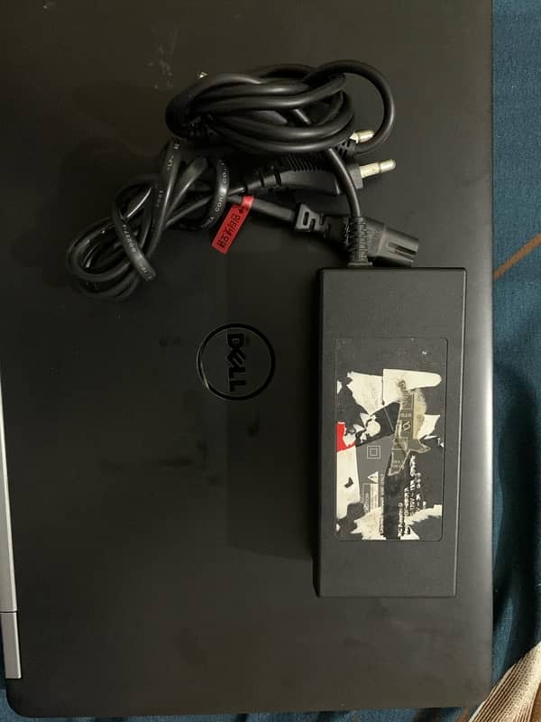 Dell Latitude E5470 4