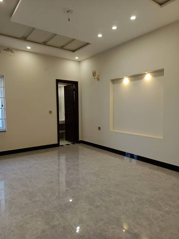 5 Marla Brand New House For Sale In Bahria Orchard On 2 Year Easy Installment 13