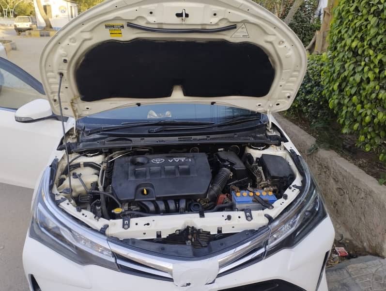 Toyota Corolla Altis Grande 2018 14