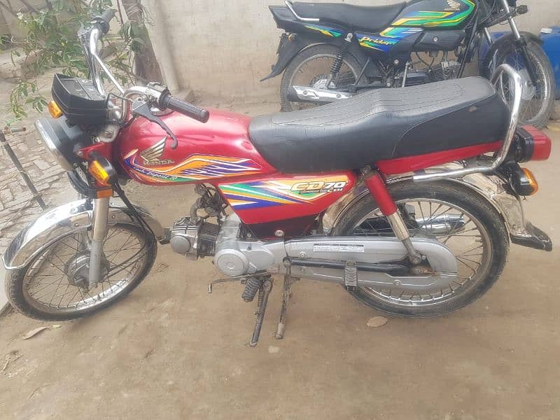 Honda 70cc   ( 0306 * 3033305 ) 1