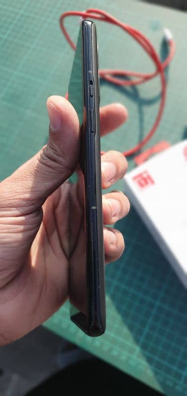 OnePlus 9 Pro Condition 10/10 (Scratchless) 6