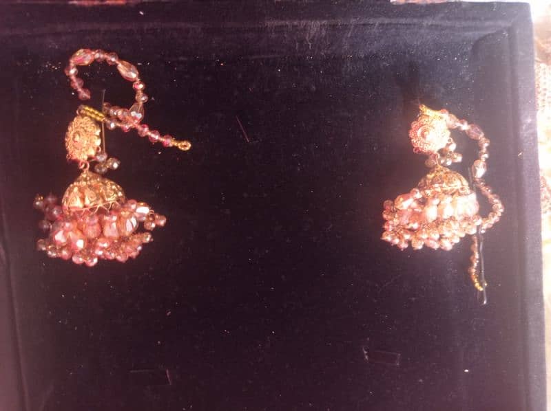 Urgent selling ear rings 0