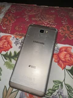 Samsung Galaxy j7 prime