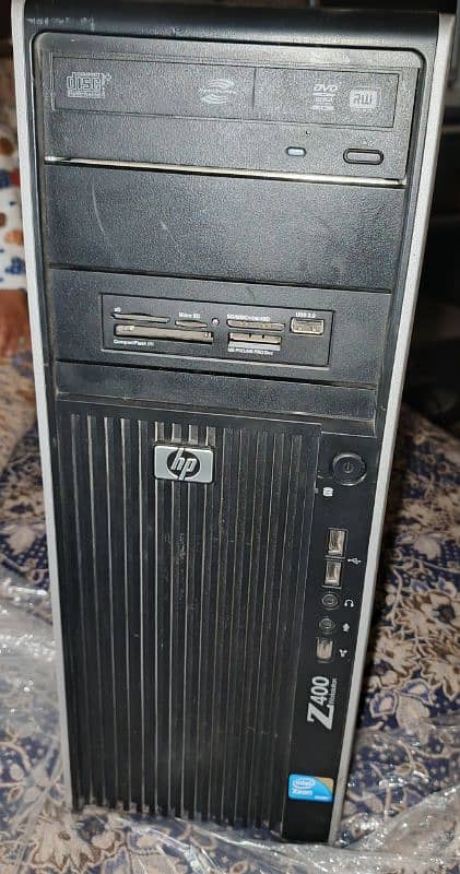 HP XEON R400 Workstation For sale 0