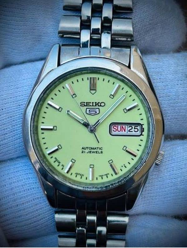 SEIKO 5 LUME 0