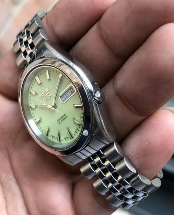 SEIKO 5 LUME 2