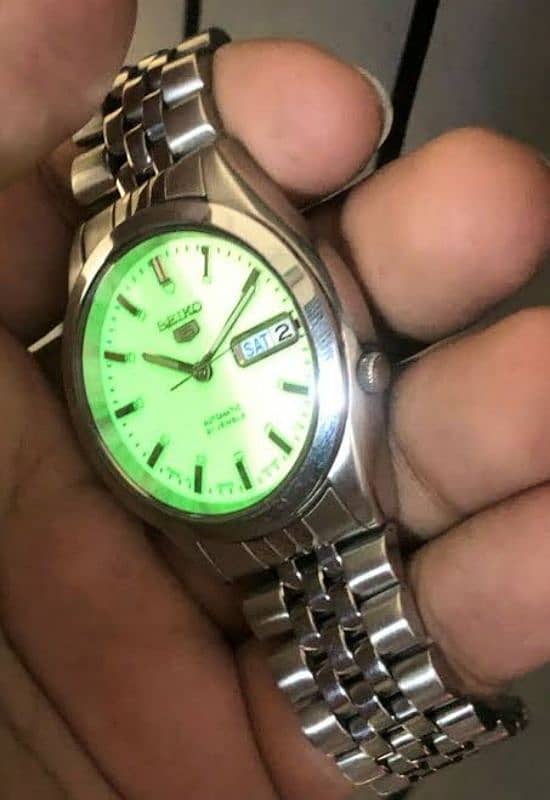 SEIKO 5 LUME 3