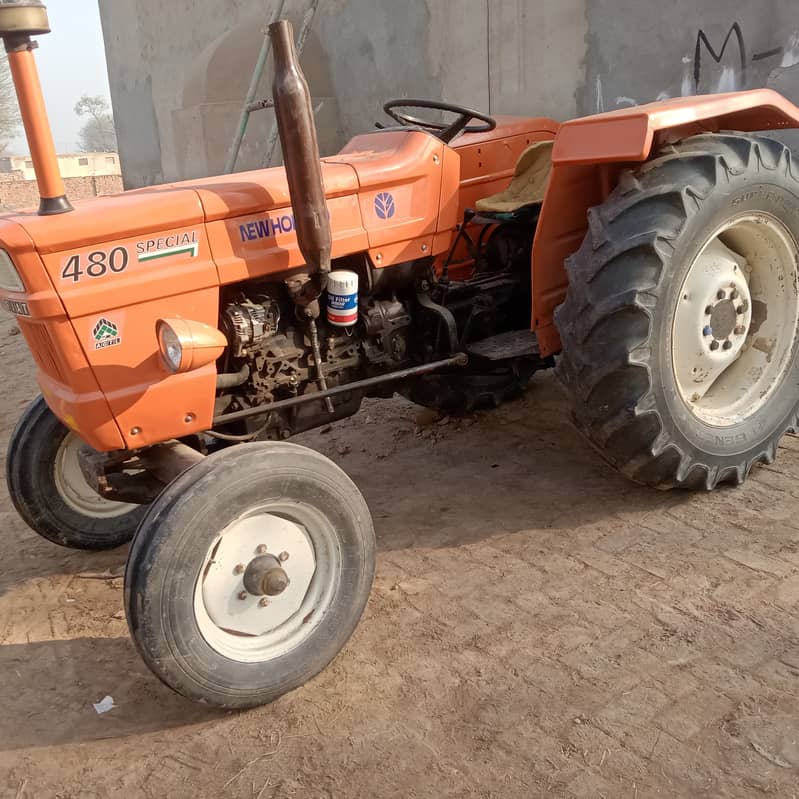 Fiat NH480 Tractor model 2007 for sale 3