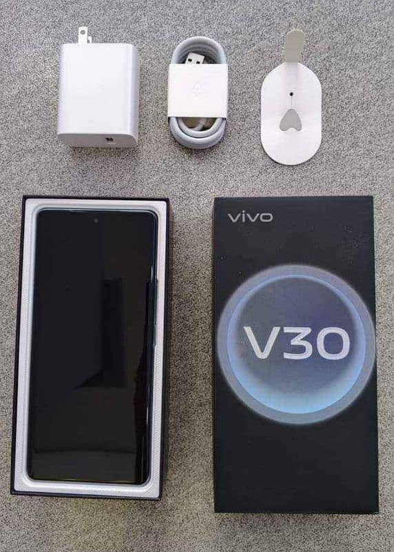 Vivo V30 5G 0