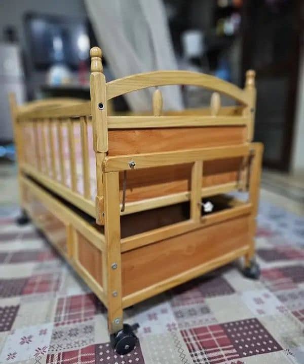 kids cot and swing bed 1