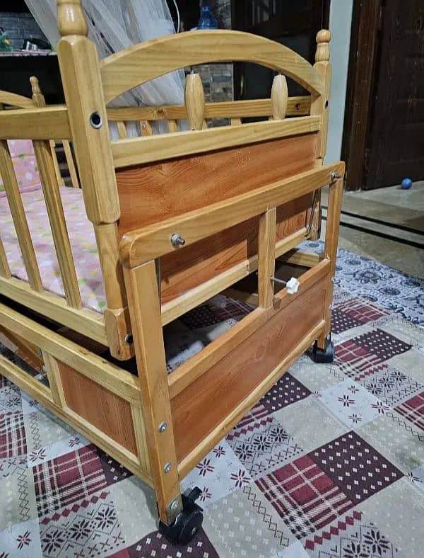 kids cot and swing bed 5