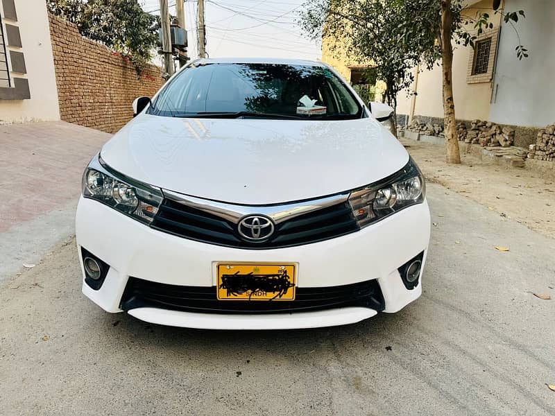 Toyota Corolla Altis 2015 1