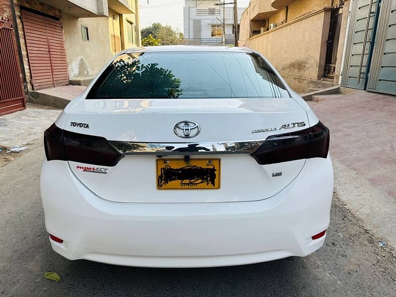 Toyota Corolla Altis 2015 6