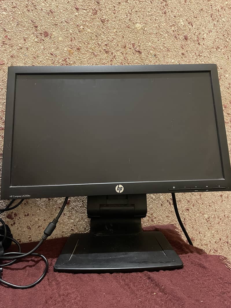 HP - 20 Inch Monitor LED 0