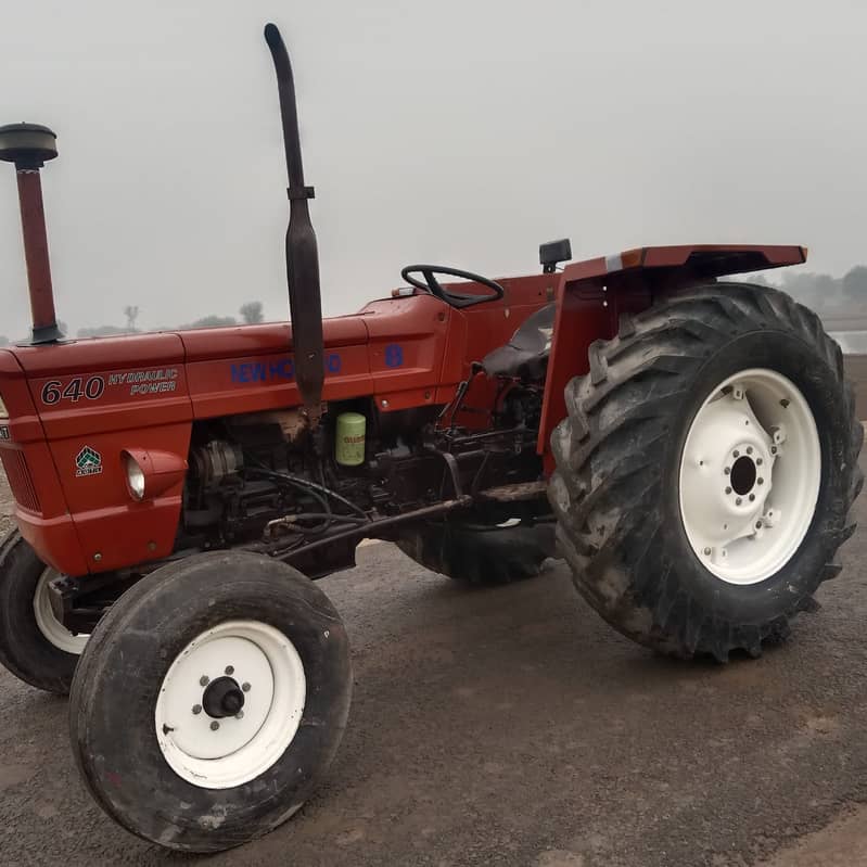 New Holland Fiat 640 tractor for sale 2