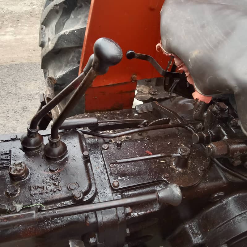 New Holland Fiat 640 tractor for sale 3