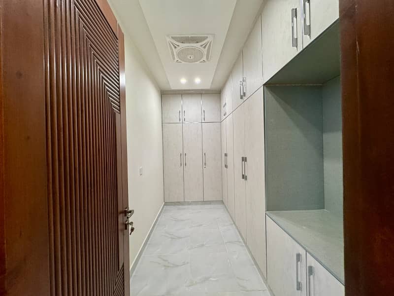 On Excellent Location House Of 1 Kanal In Citi Housing Society For sale 18