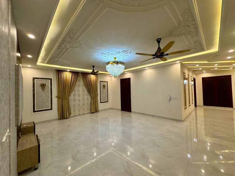 On Excellent Location House Of 1 Kanal In Citi Housing Society For sale 22