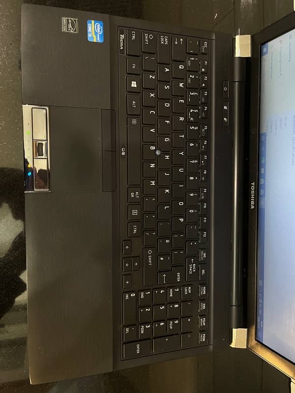 Laptop Toshiba 5