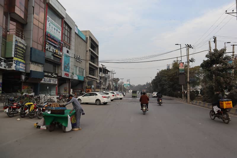 Ideal 3 Marla Ideal Shop for Rent at Satyana Road, Faisalabad 6