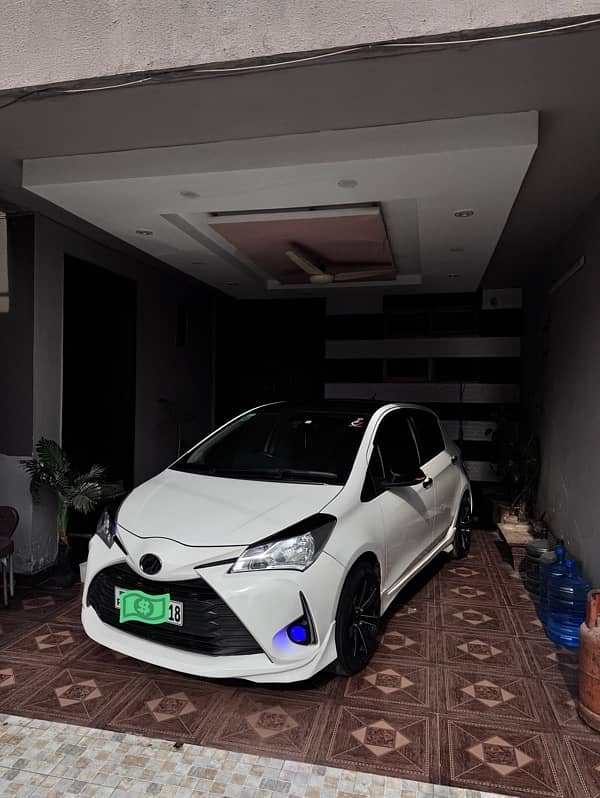 Toyota Vitz 2018 4