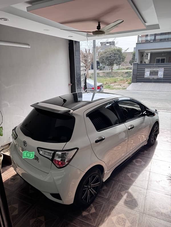 Toyota Vitz 2018 6